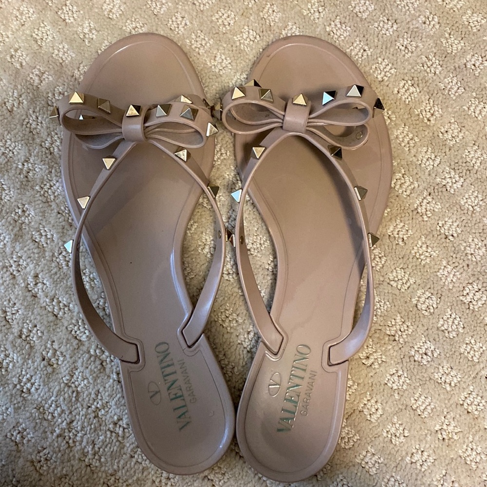 Nude Valentino jelly sandal